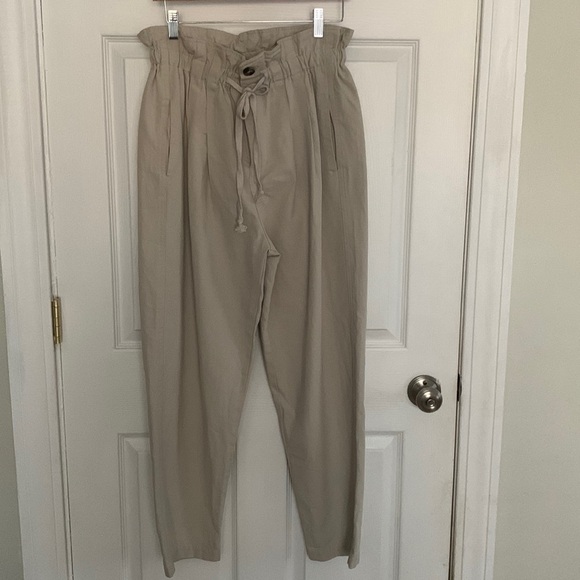 NWOT By Together 100% Cotton Pleaded Cream Pants Size L. 228 - Picture 1 of 11